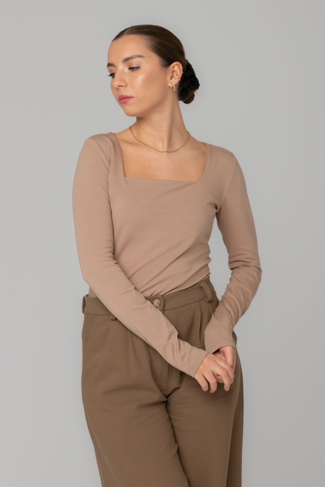 Longsleeve damski z kwadratowym dekoltem z bawełny organicznej