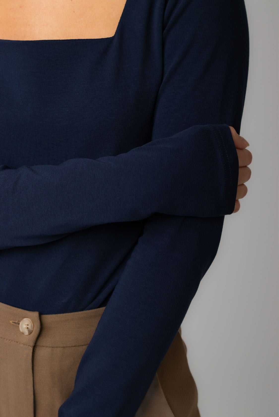 Longsleeve damski z kwadratowym dekoltem z bawełny organicznej