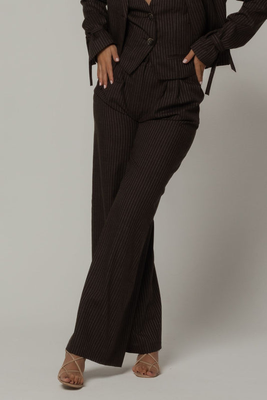 Spodnie garniturowe damskie wełniane brązowe