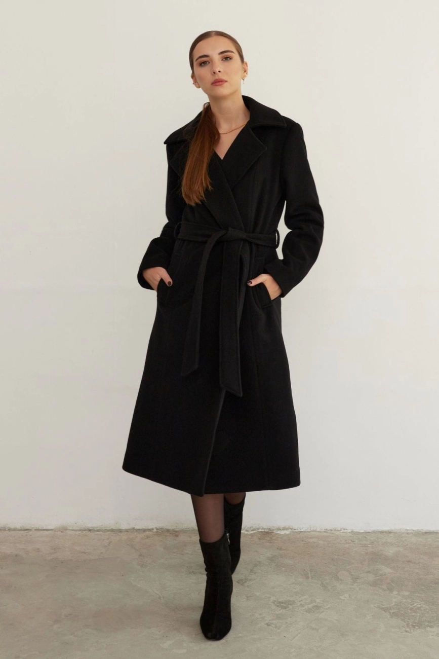 dlugi-plaszcz-szlafrokowy-welniany-czarny-3_aa5c331f-f8d1-48b0-b782-372e53adc4f1 (1).jpg