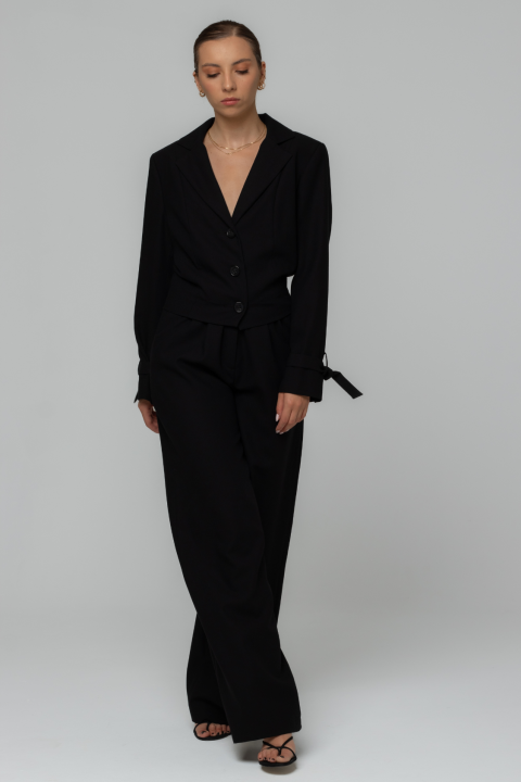 garnitur-welniany-damski-czarny-z-dlugimi-spodniami-2_6dc3039c-0209-4511-a485-85a2f9647523.png