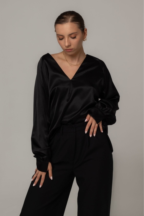 koszula-damska-z-dlugim-rekawem-czarna-z-jedwabiu-3.jpg