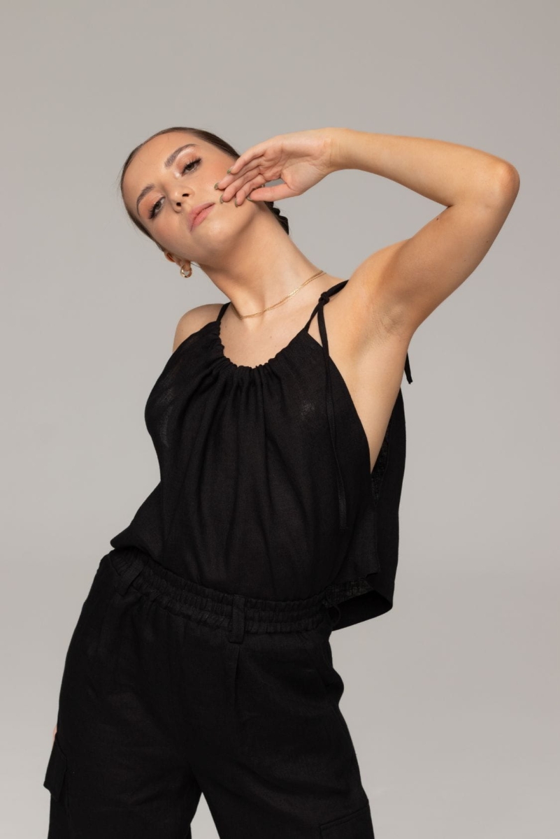 top-lniany-damski-wiazany-czarny-5.jpg