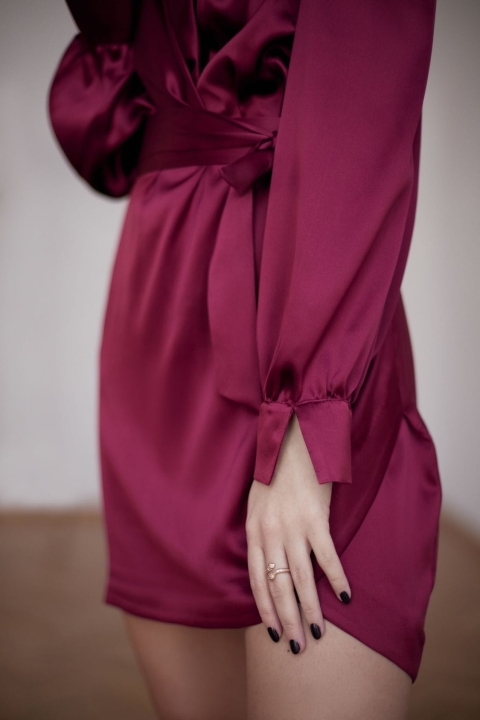 holystic-sukienka-z-jedwabiu-mini-fuksja-4.jpg