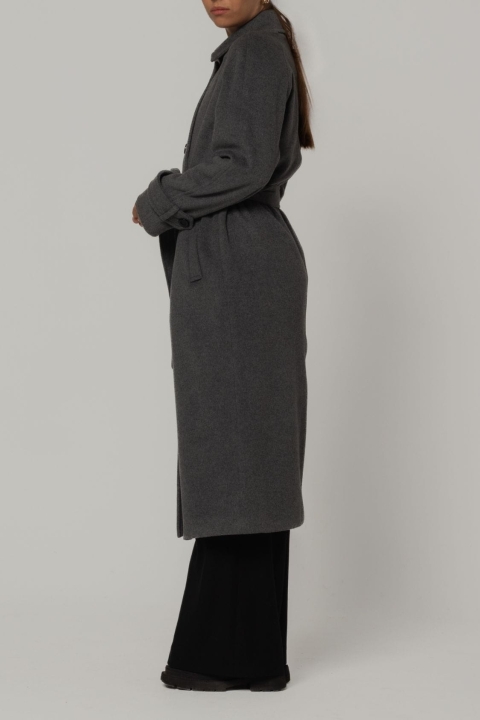 szary-plaszcz-damski-welniany-dlugi-holystic-3.jpg