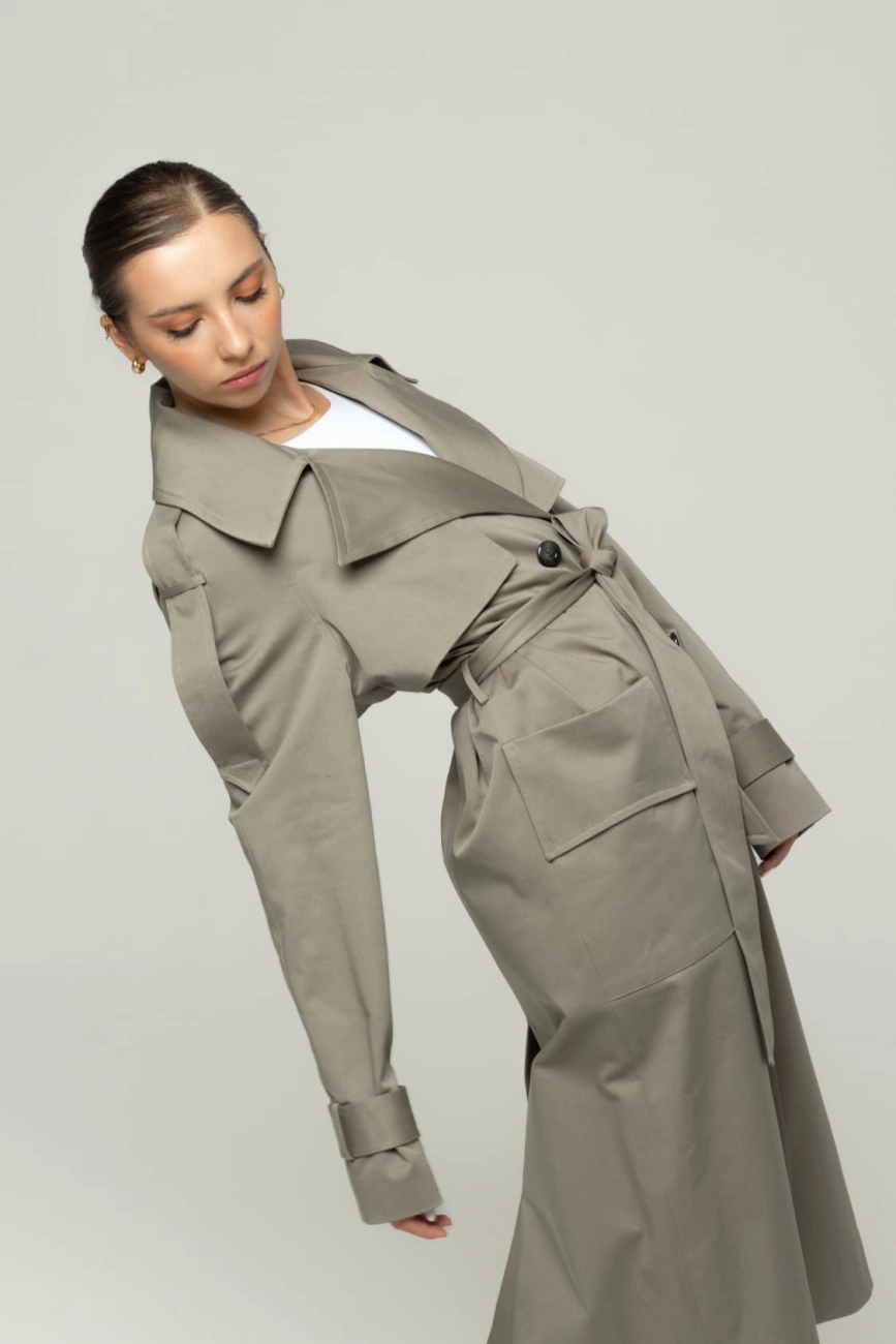 Trencz-oversize-damski-taupe-bezowy-ciemny-szary-4.jpg