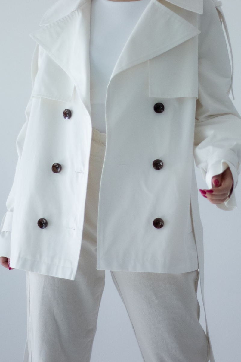 holystic-trencz-krotki-damski-oversize-roma-ecru-3.jpg